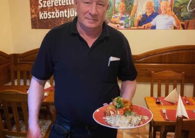 Öreg Sam Étterem | Kollégáink