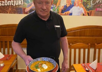 Öreg Sam Étterem | Kollégáink