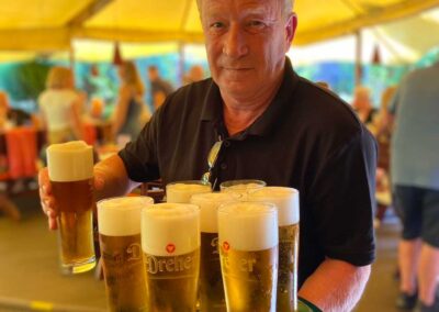 Öreg Sam Étterem | Kollégáink